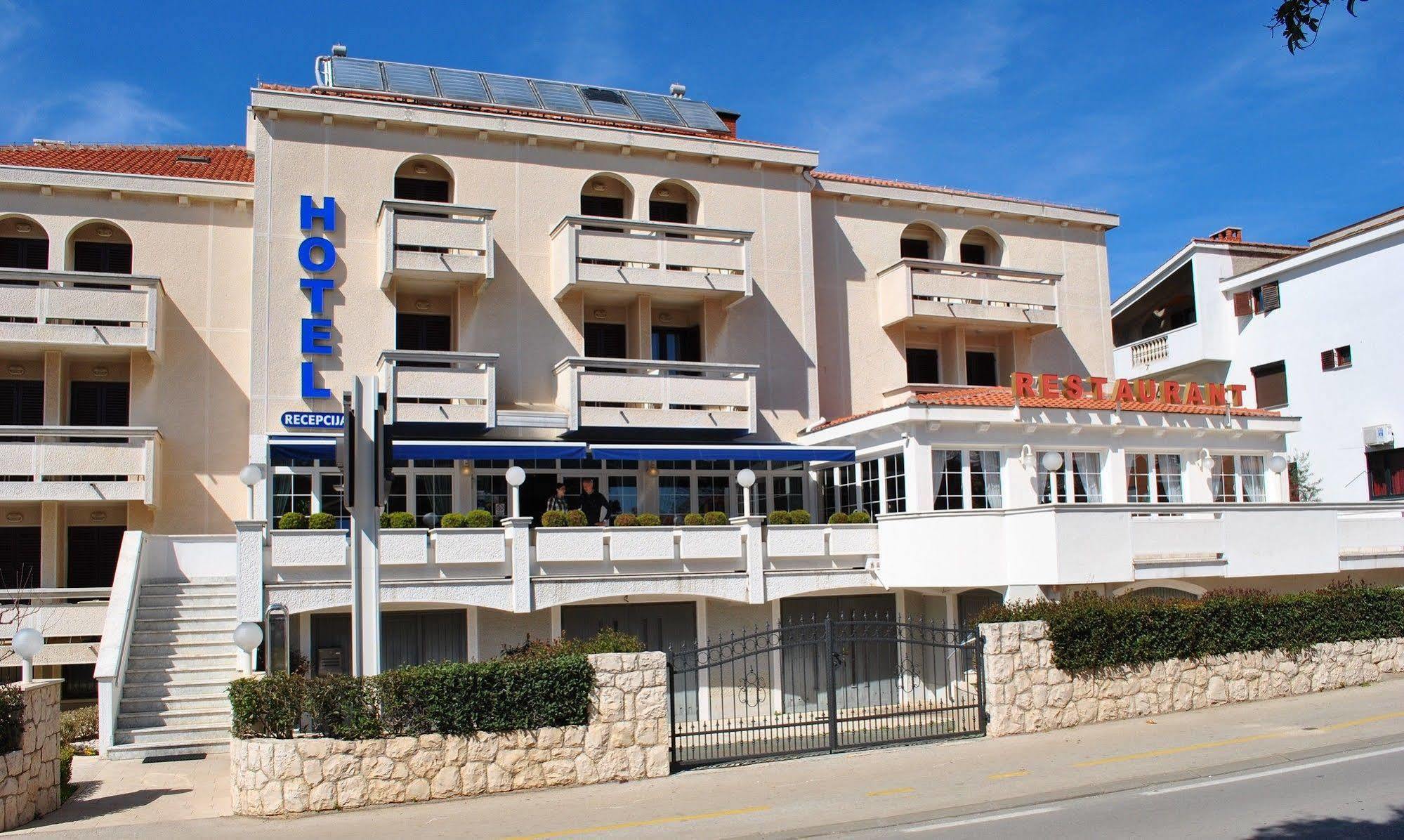Hotel Mediteran Zadar Exterior photo